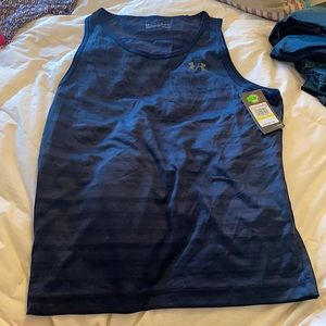 Men’s Under Armour tank  Med navy